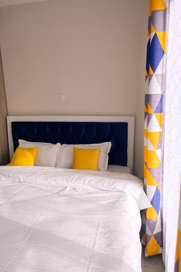Deluxe Apartment *