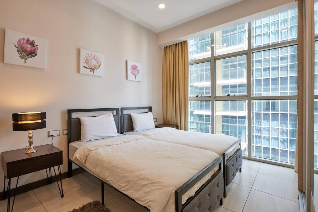 Homely & Spacious 2 Bd Apt At Skynest *