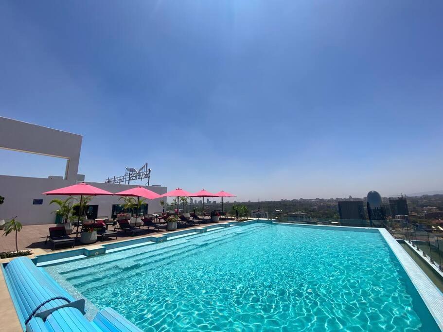 Apartamento Homely & Spacious 2 Bd Apt At Skynest *