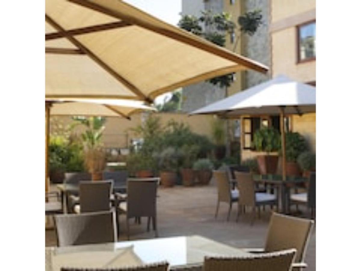 O'sinkirri 5* Nairobi