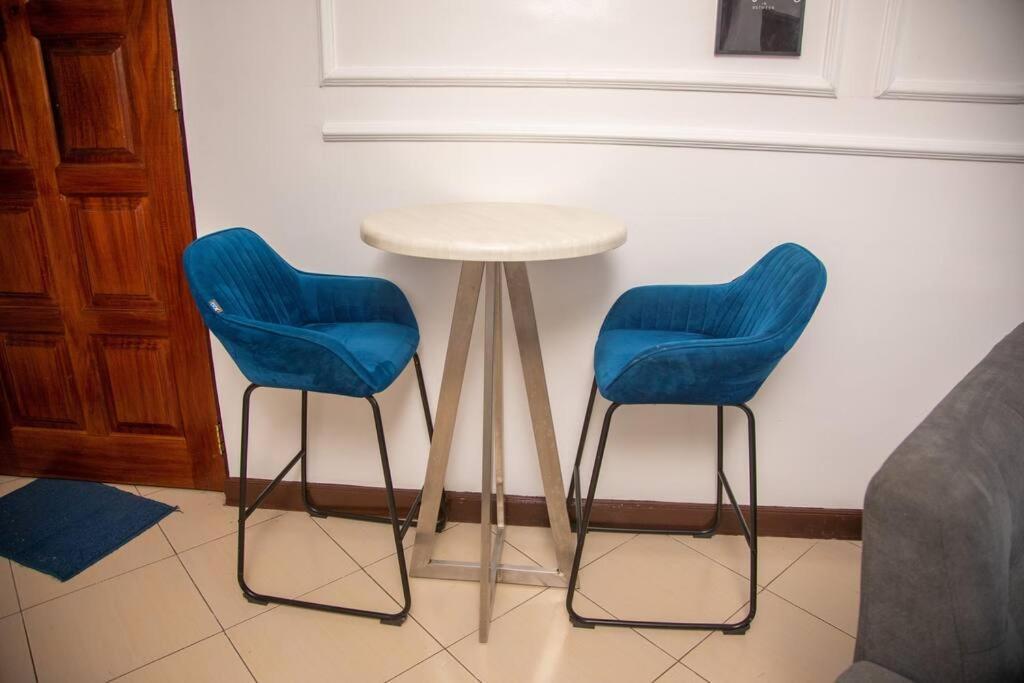 Madaraka 2 Bed With Rooftop Pool. Apartment Nairobi