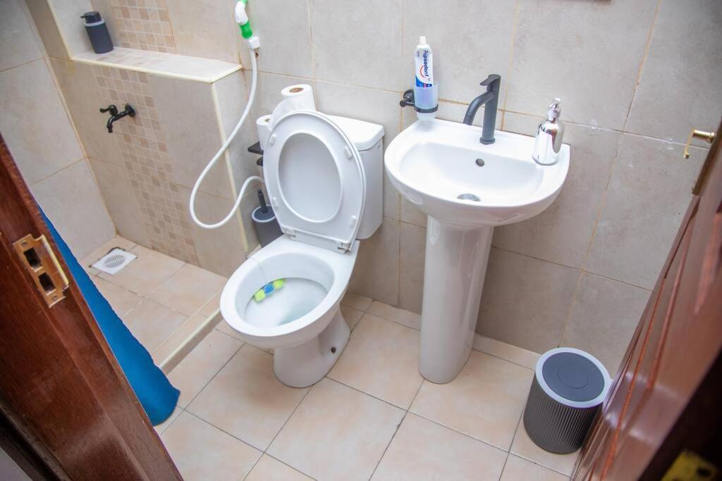 Apartment Madaraka 2 Bed With Rooftop Pool. Nairobi