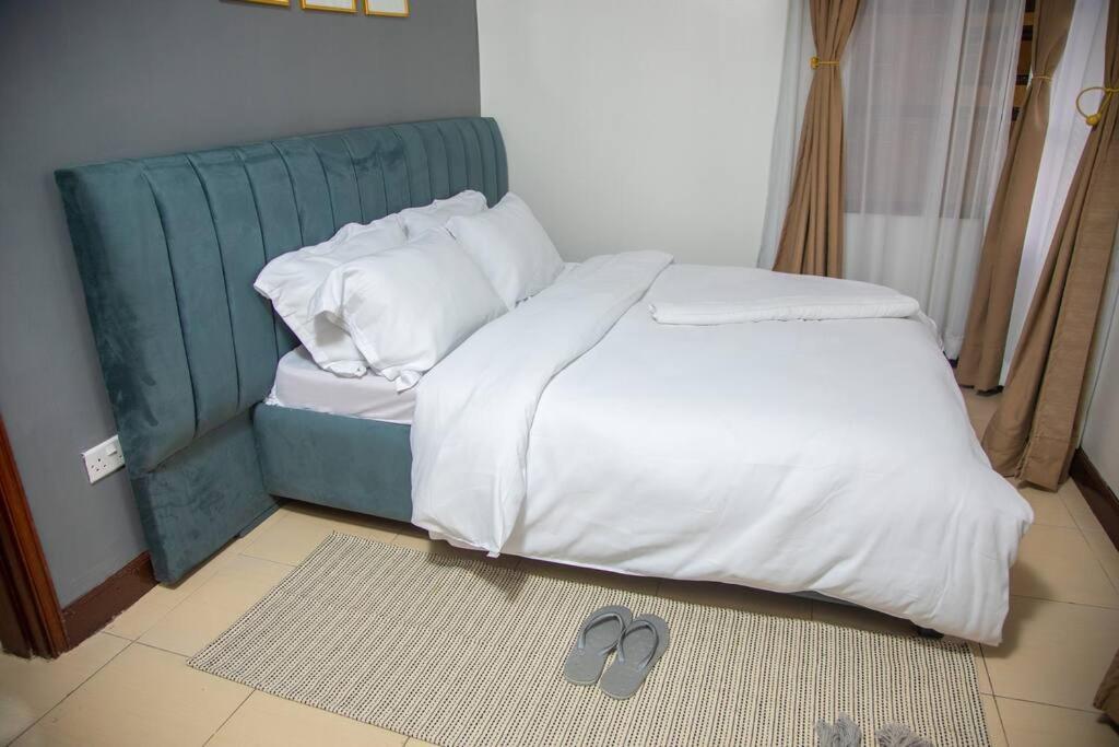 Apartment Madaraka 2 Bed With Rooftop Pool. Nairobi