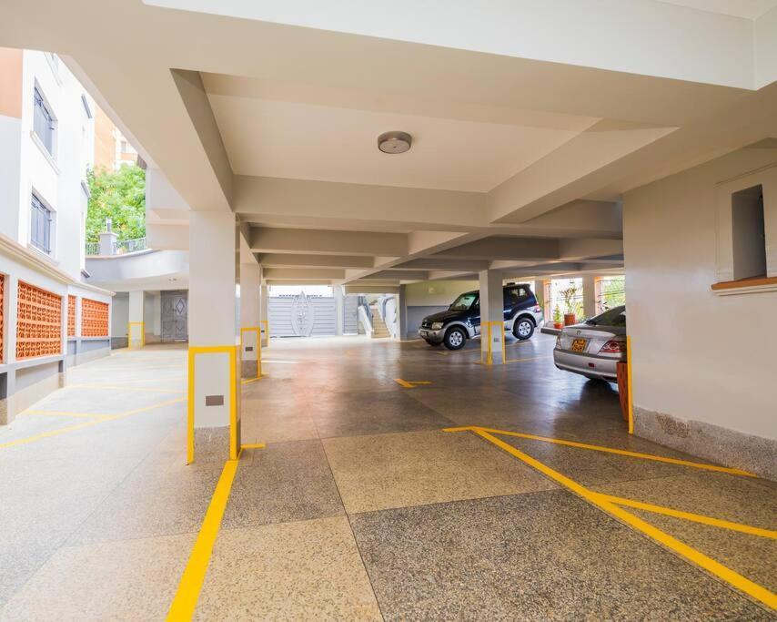 Urban Lifestyle 2br In Westlands 55inch, King & Queen Size Beds, *