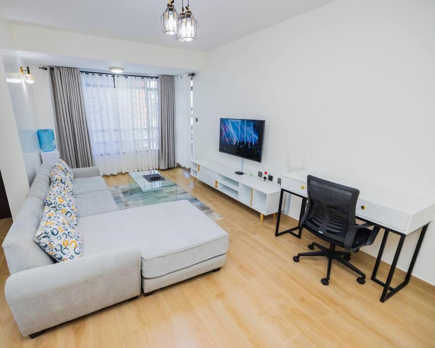 Urban Lifestyle 2br In Westlands 55inch, King & Queen Size Beds, Apartment