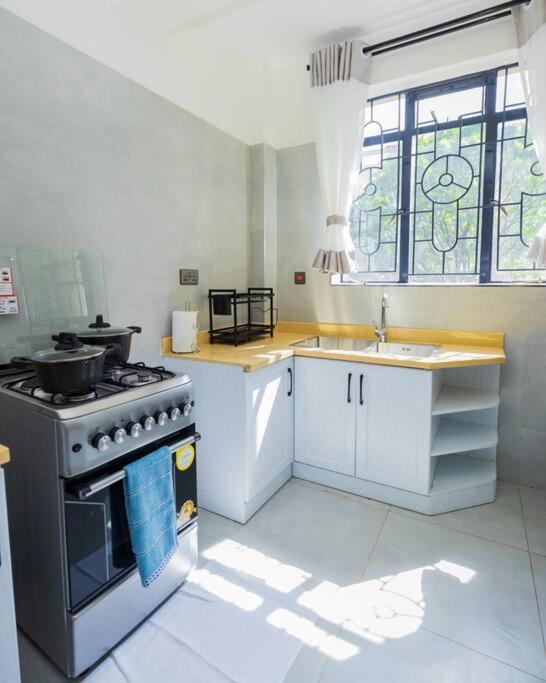 Urban Lifestyle 2br In Westlands 55inch, King & Queen Size Beds, *