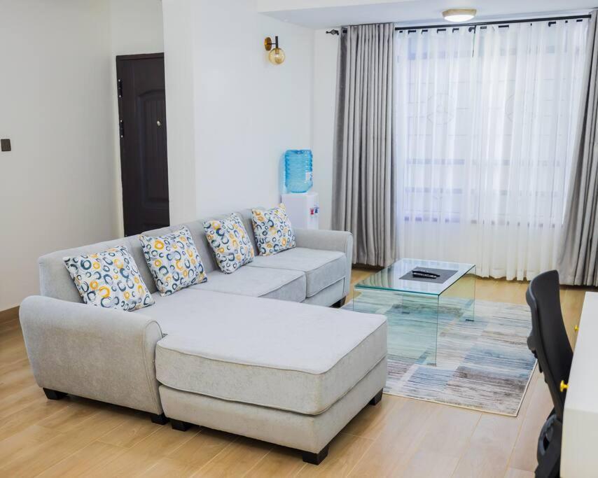Urban Lifestyle 2br In Westlands 55inch, King & Queen Size Beds, Apartment *