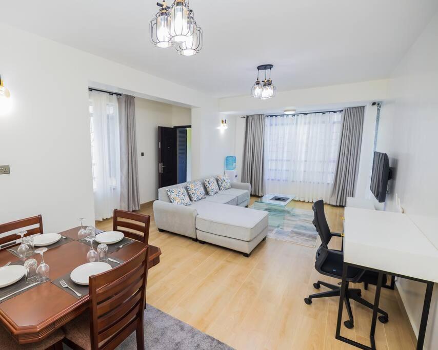 Urban Lifestyle 2br In Westlands 55inch, King & Queen Size Beds, * Nairobi