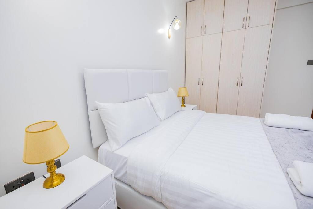 Urban Lifestyle 2br In Westlands 55inch, King & Queen Size Beds,