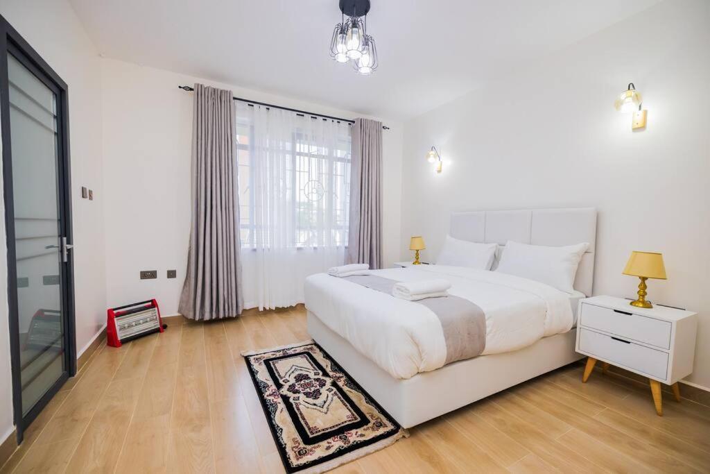Urban Lifestyle 2br In Westlands 55inch, King & Queen Size Beds, Apartment Nairobi