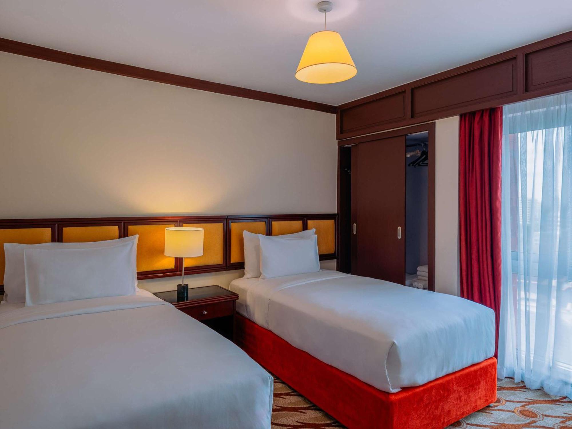 Moevenpick & Residences 5*