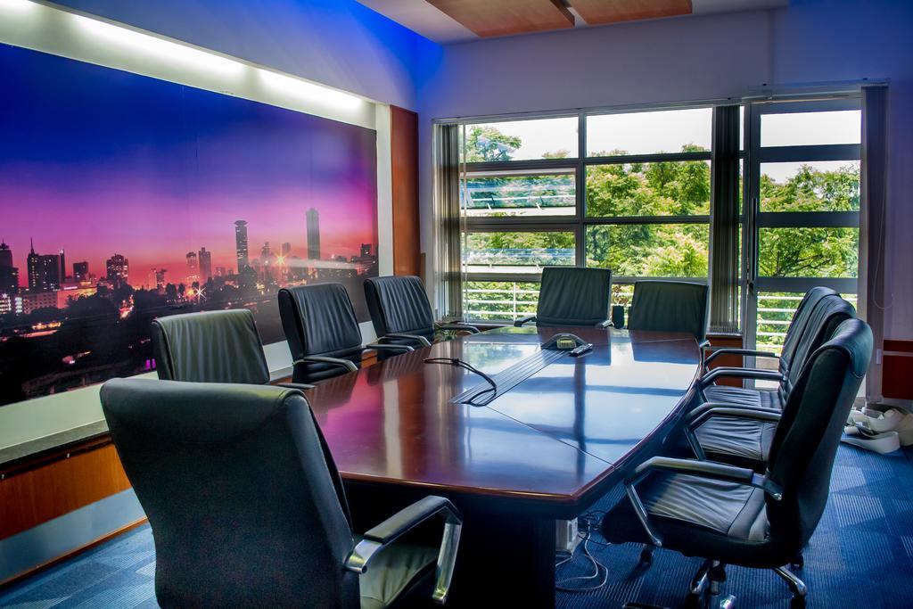 Gemsuites Serviced Apartments State House Aparthotel Nairobi