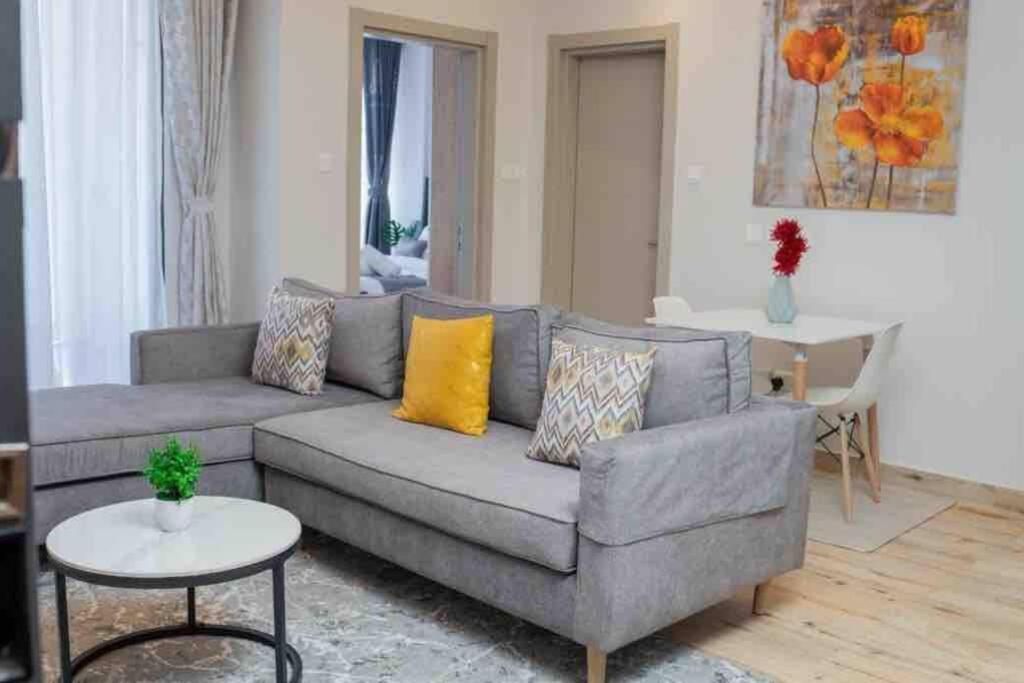 Elite Resience 1 Bedroom With Gym& Pool * Nairobi
