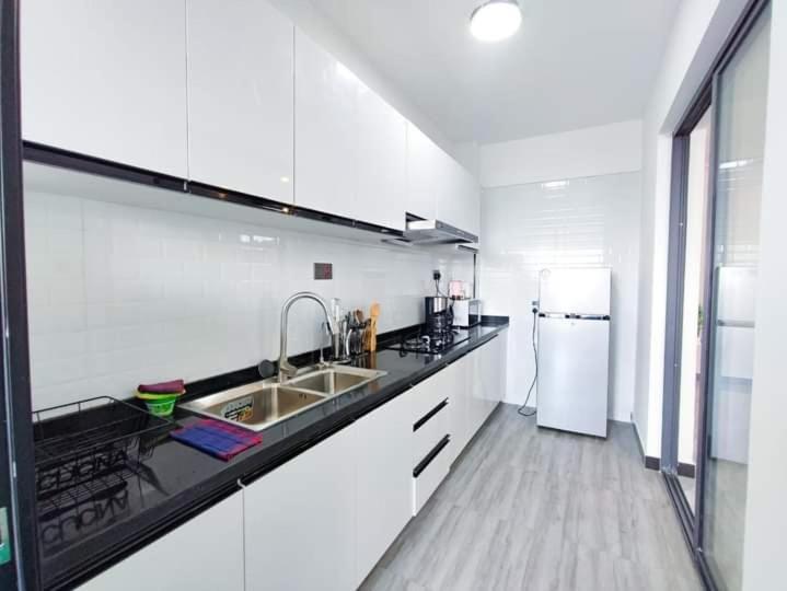 Staroot Residency Guest house *