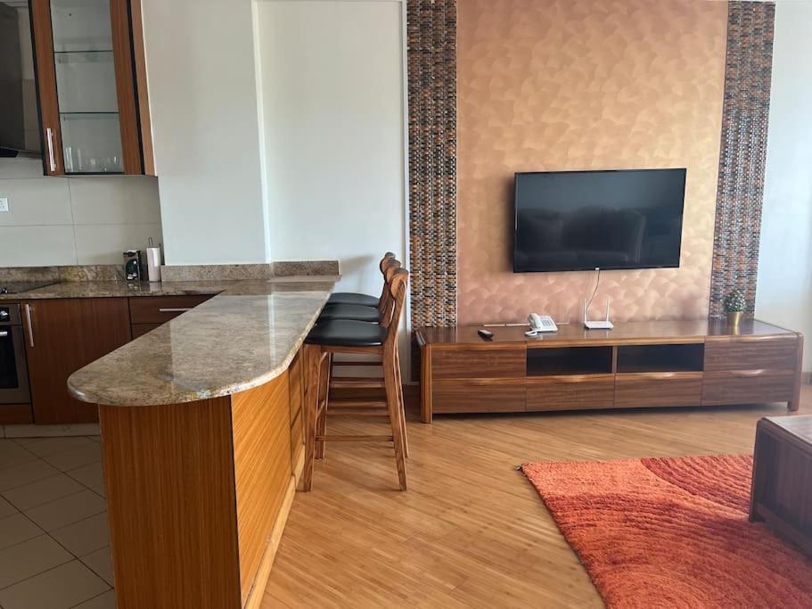 Apartment Elegant, Serene Furnished And Serviced Apartment.