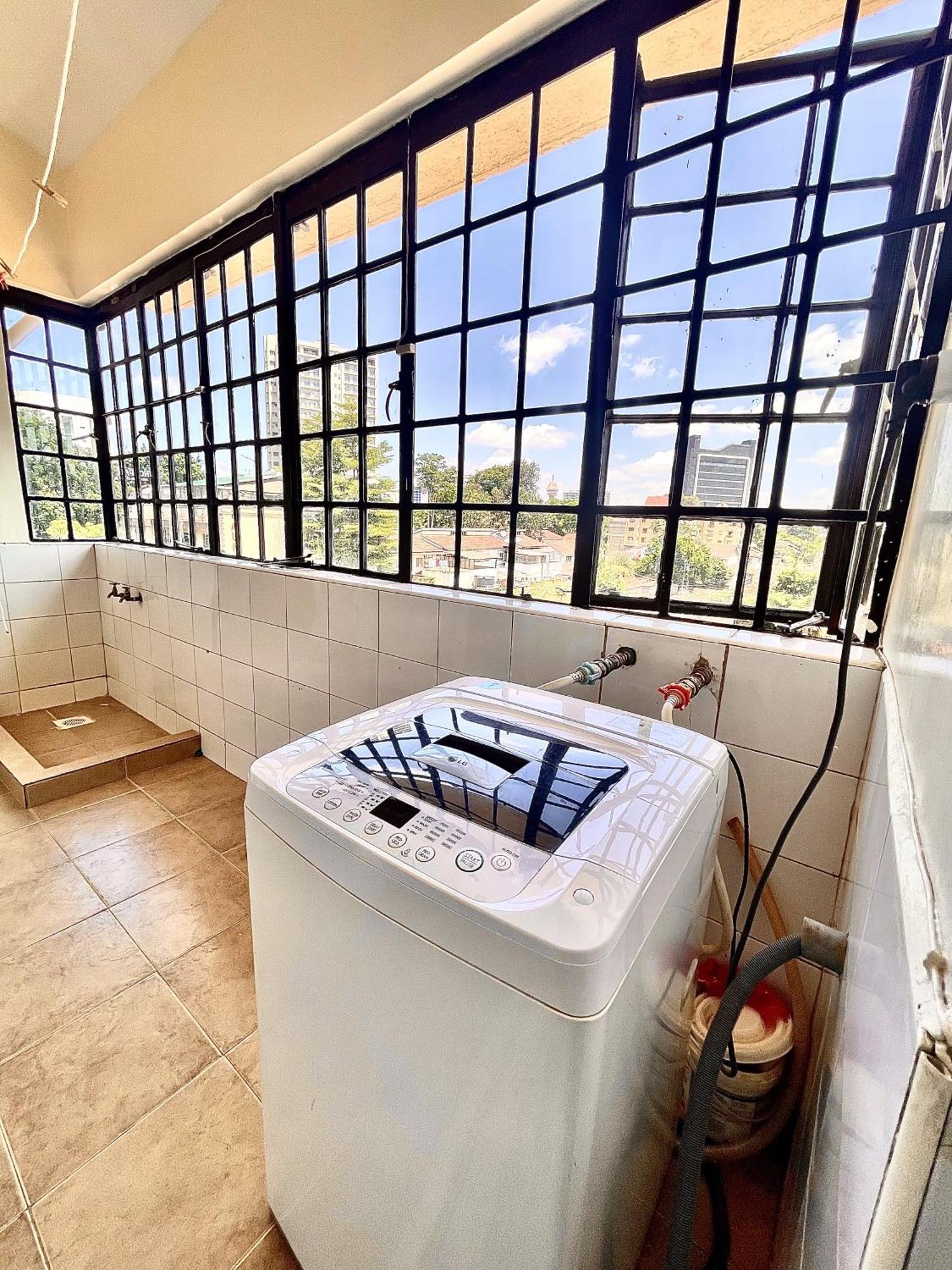Homestay Westlands Escape-homestay *