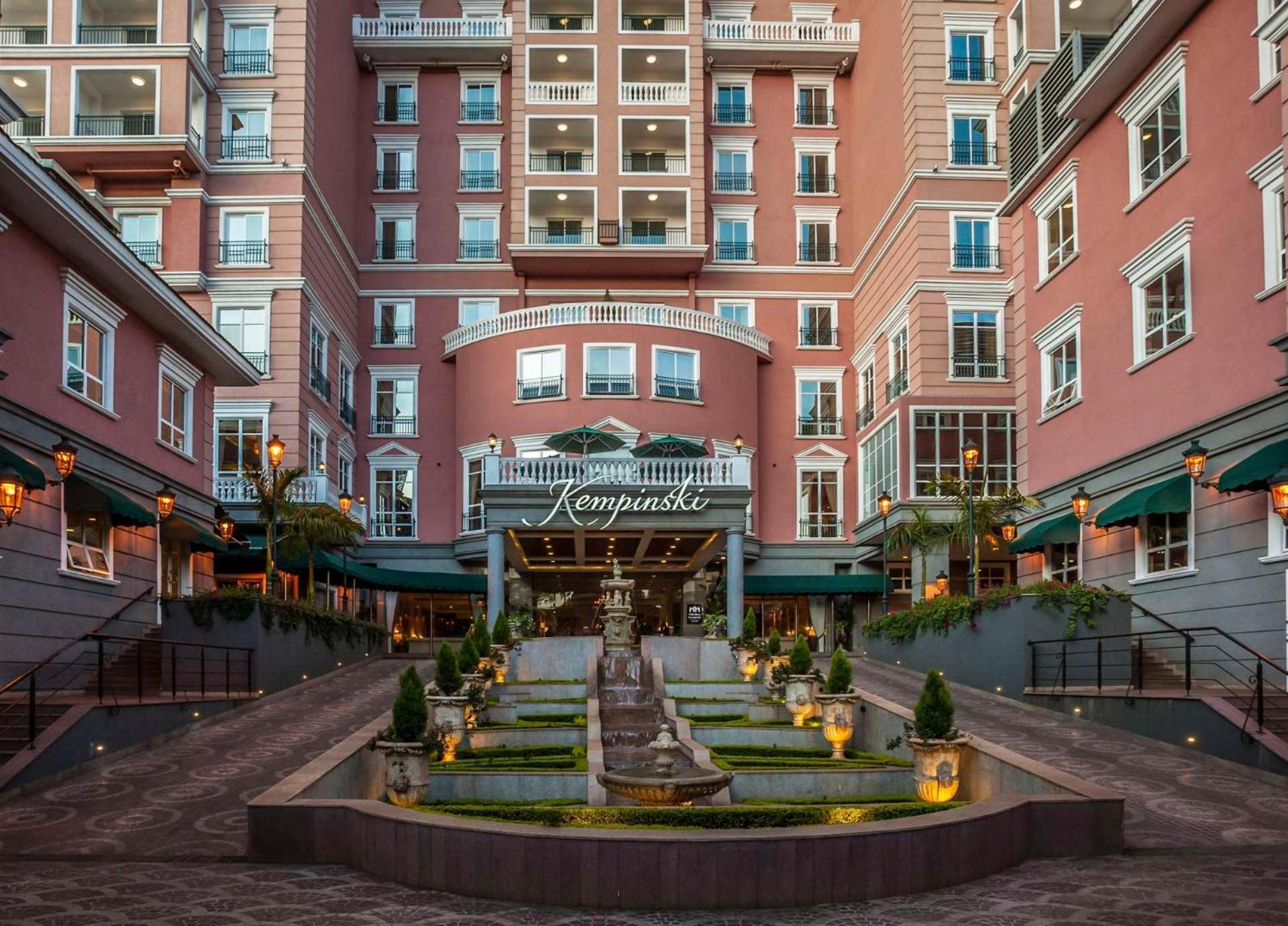 Rosa Kempinski 5* Nairobi