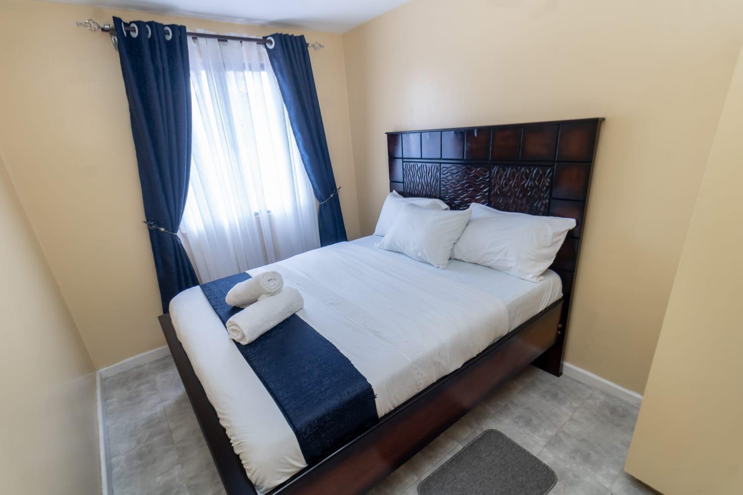Rosa Luxury Near Jomo Kenyatta International Airport-jkia Holiday home *