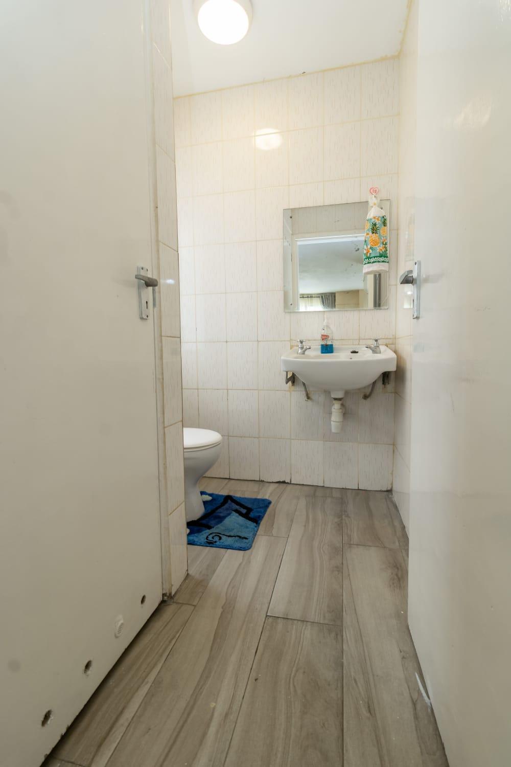 Holiday home Rosa Luxury Near Jomo Kenyatta International Airport-jkia