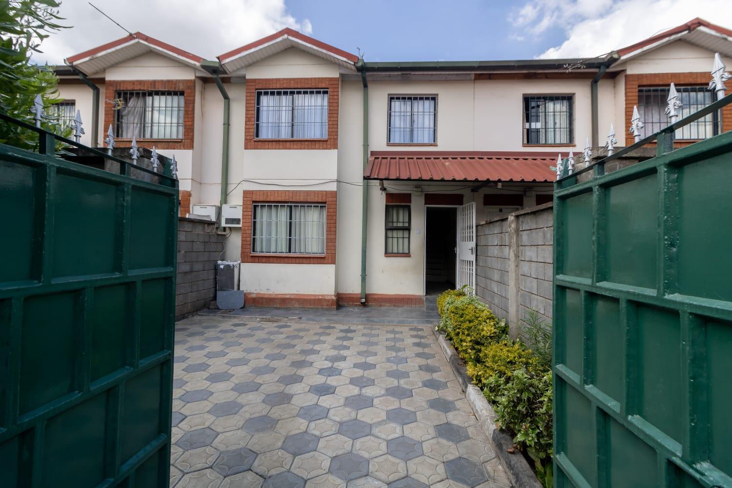 Holiday home Rosa Luxury Near Jomo Kenyatta International Airport-jkia Nairobi