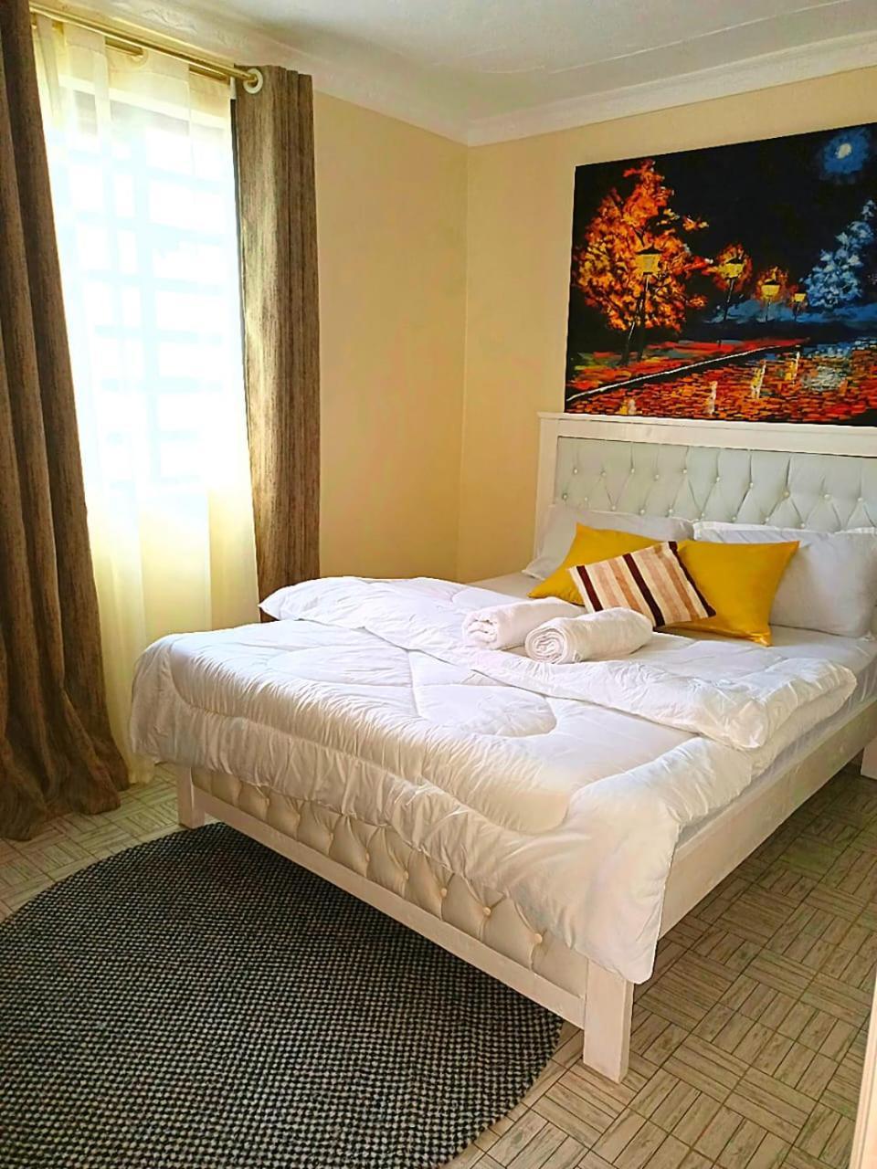 Bed & Breakfast Tomarcs - Donholm, Umoja, Jacaranda,nasra *