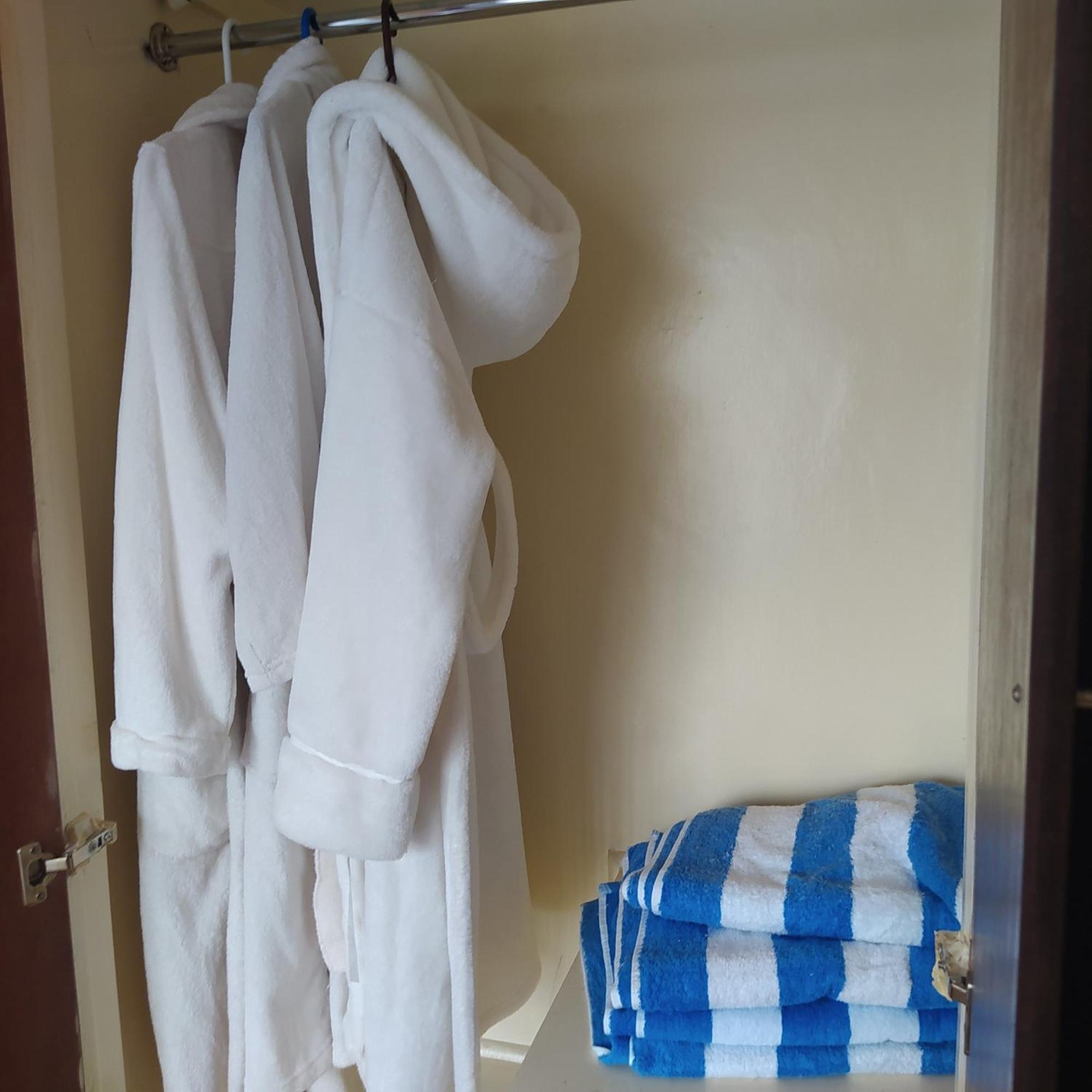 Hotel Plus254