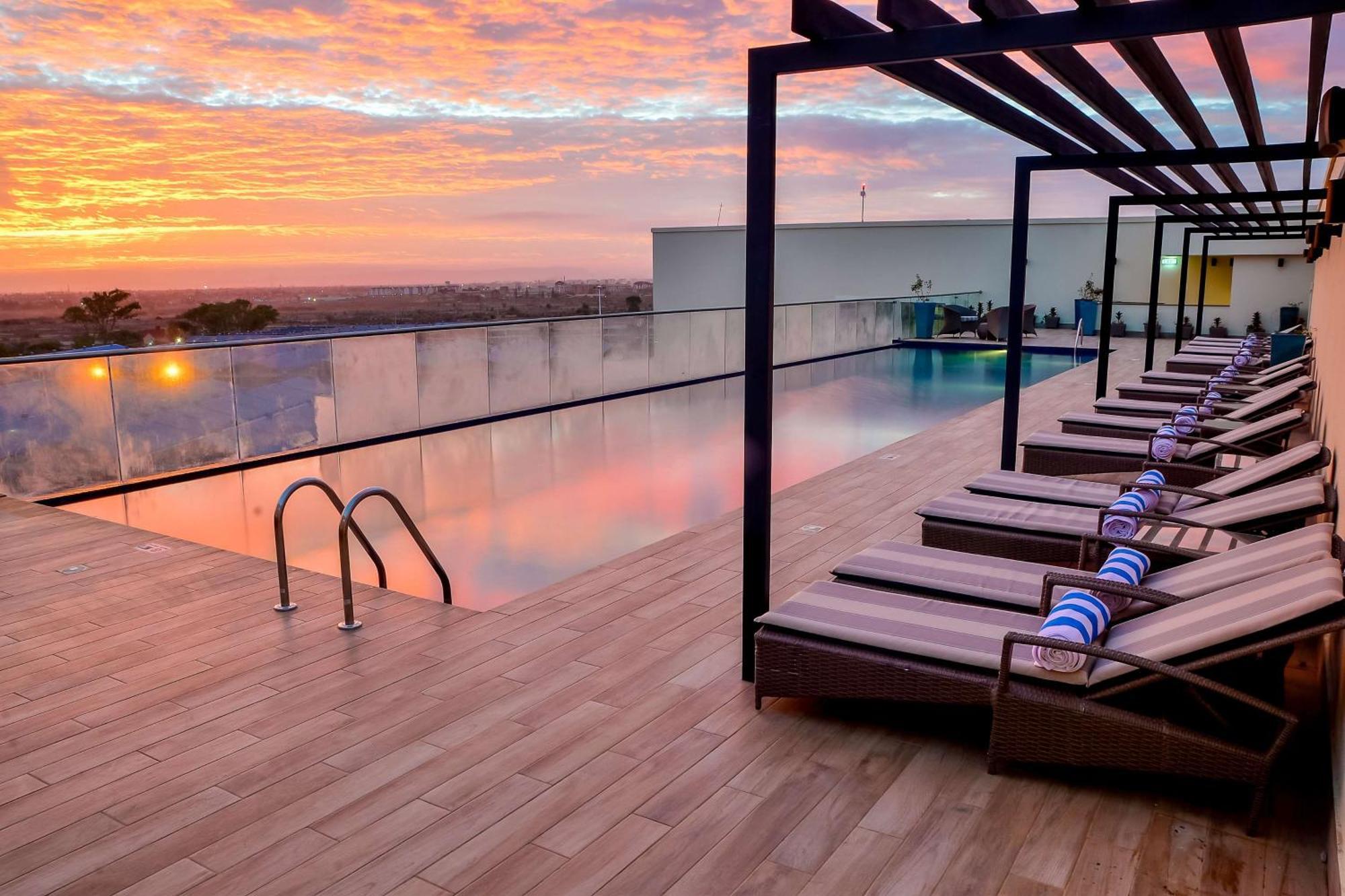 Hilton Garden Airport 4* Nairobi