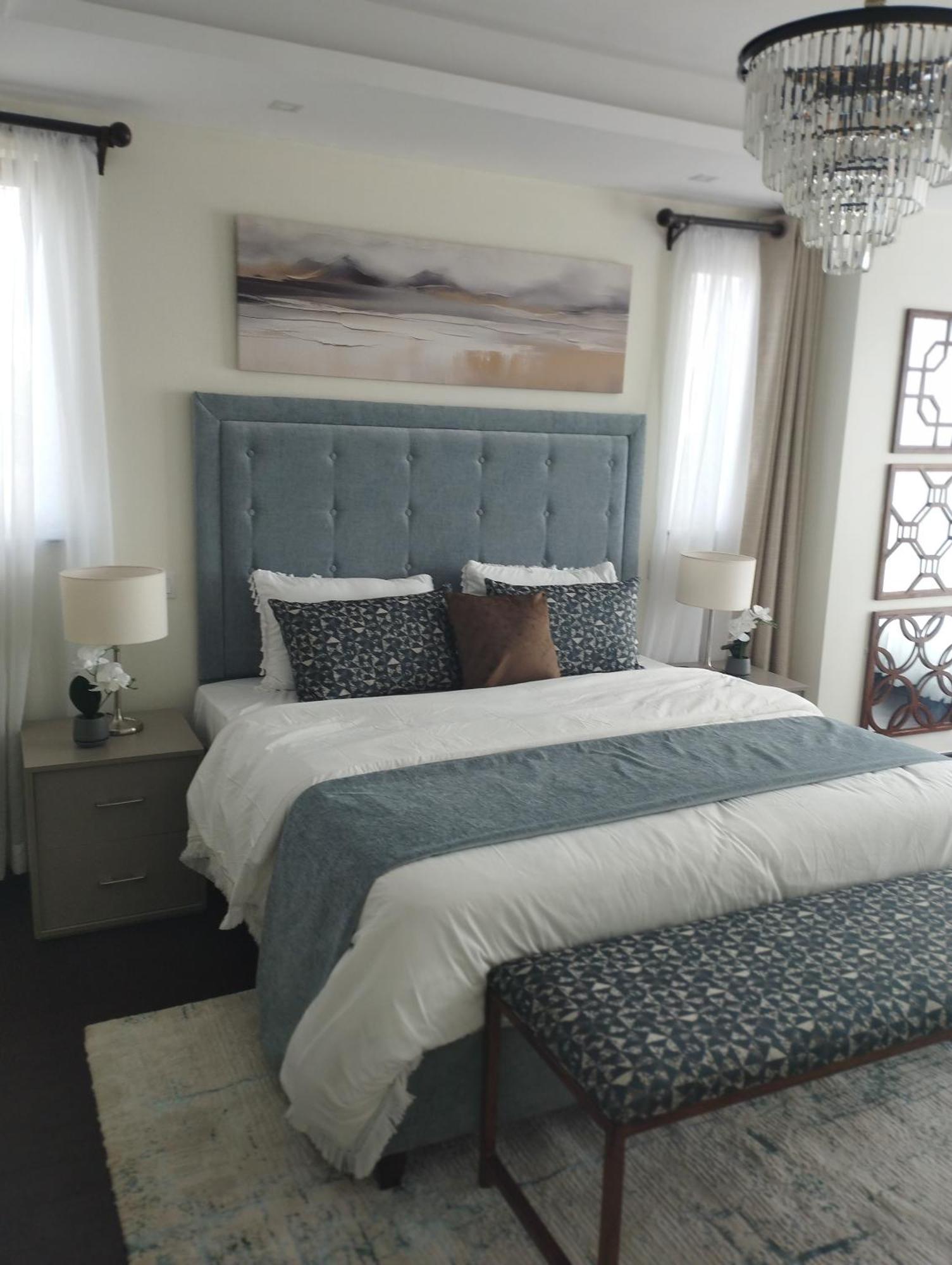 4 Bedroom With Sq Duplex To Let In Lavingtone Apartment