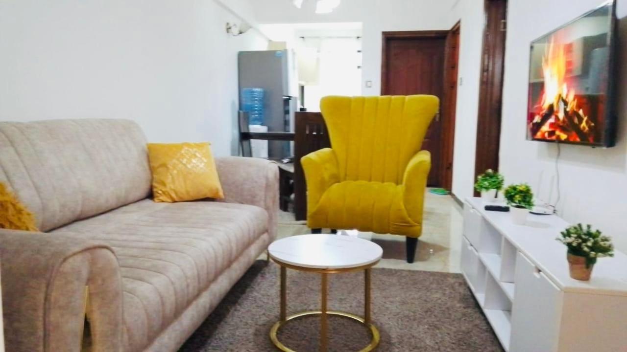 Apartment Denis Garden,2br, Gym,wifi,netflix,free Parking *