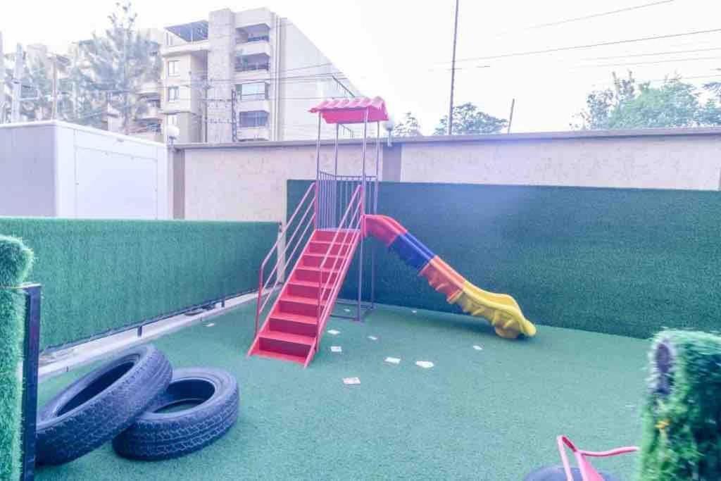 Denis Garden,2br, Gym,wifi,netflix,free Parking * Nairobi