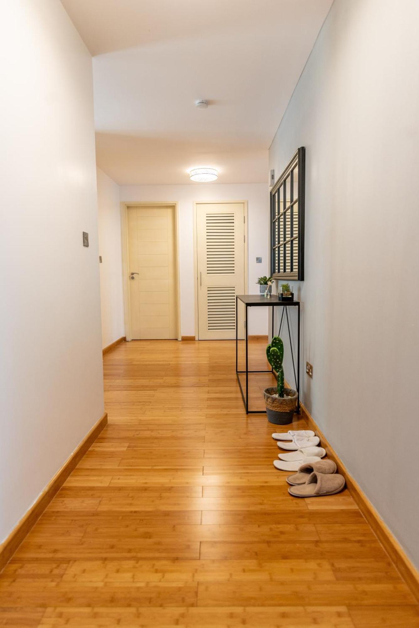 Apartment Garden By Sheline *