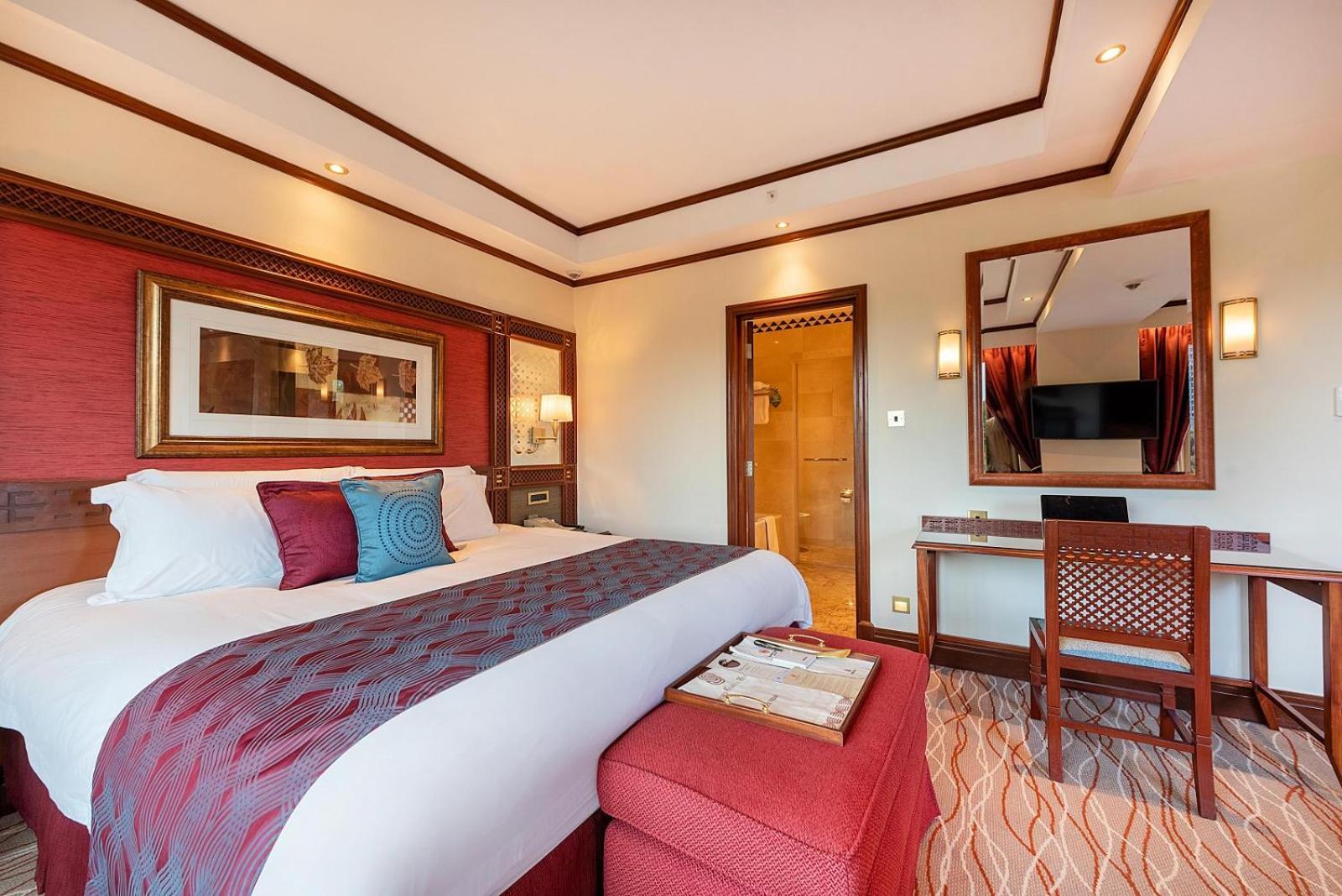 Serena 5* Nairobi