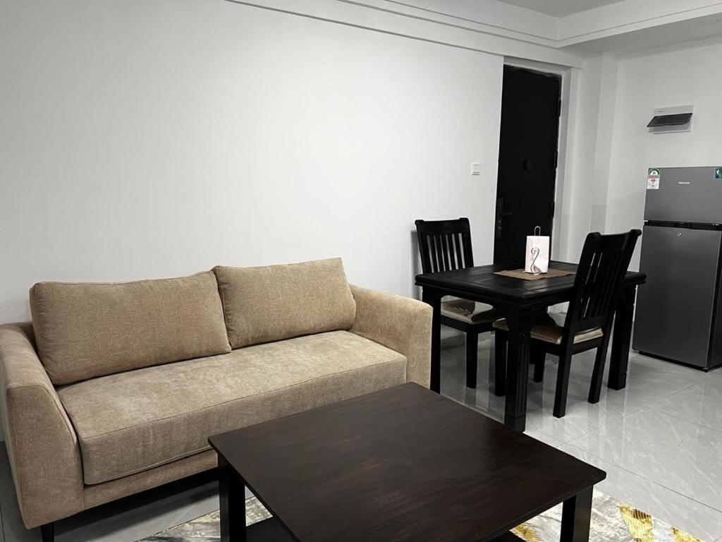 Deluxe 1-bedroom In Kilimani. Nairobi