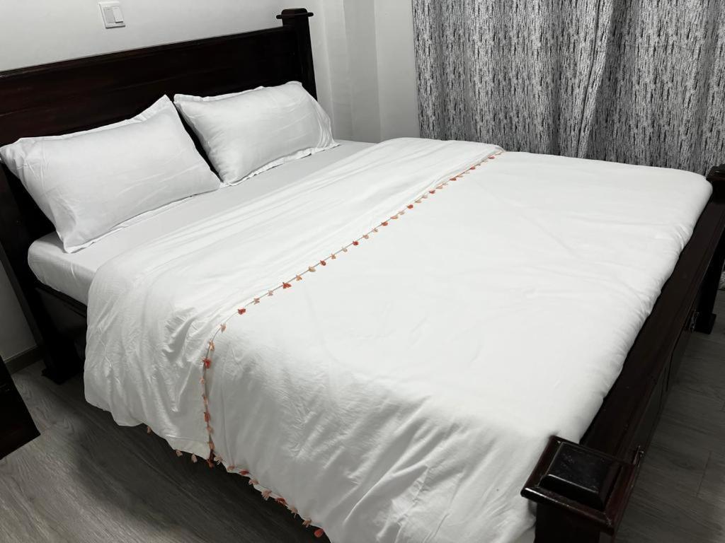 Deluxe 1-bedroom In Kilimani. Nairobi