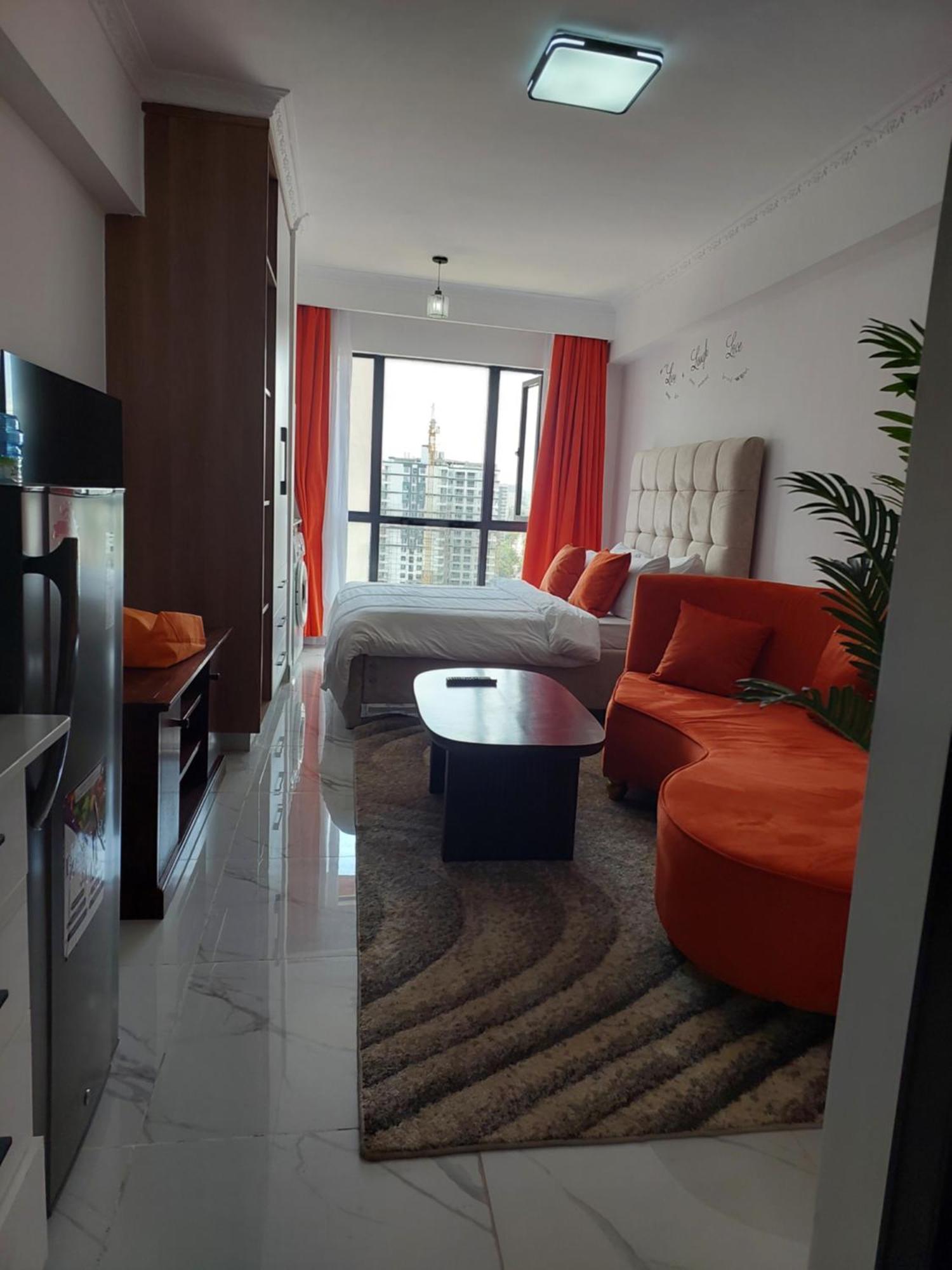 Apartment, Smarthomes Apartment *