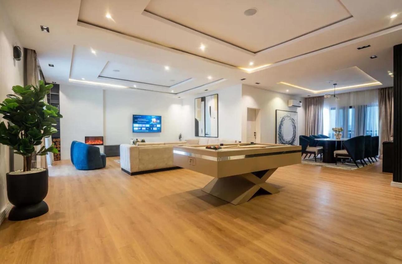 Riviera Apartment