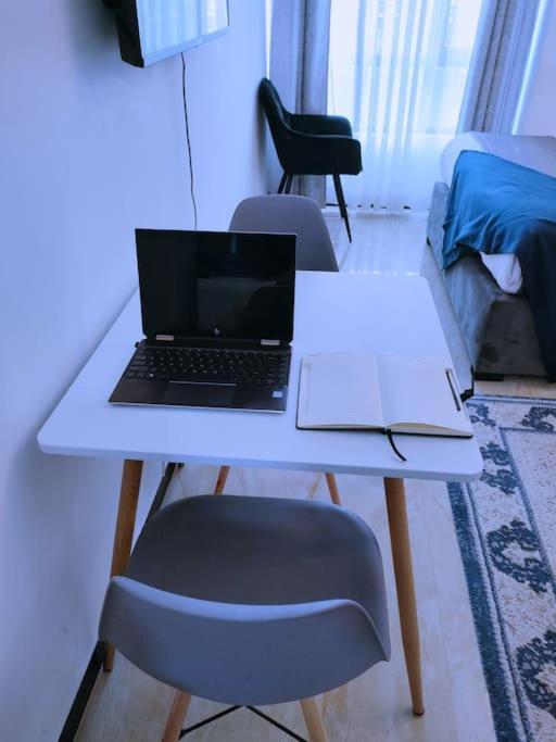Lovely On Dennis Pritt Kilimani Apartment *