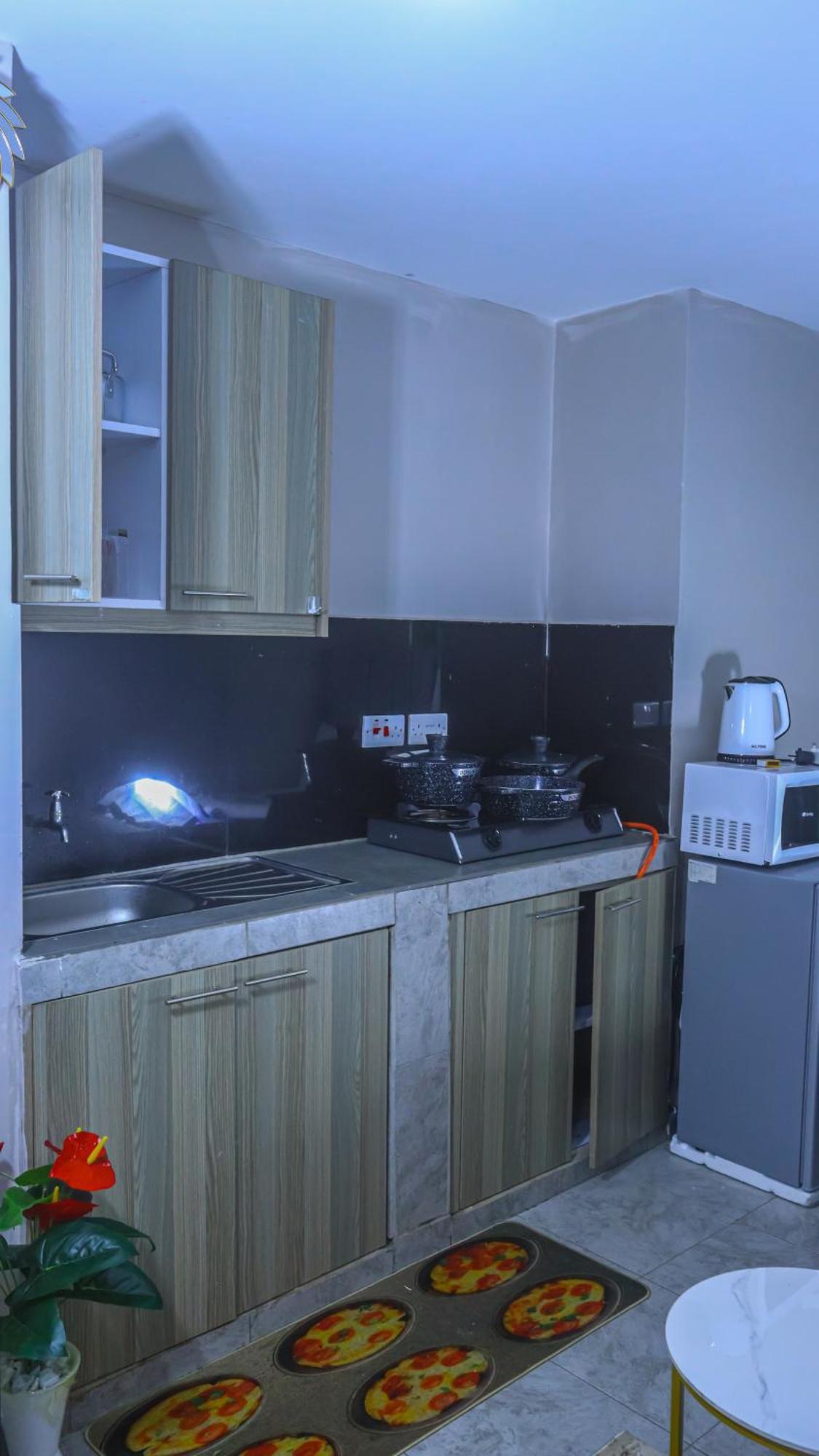 Amazing Cozy Studio Near Jkia Airport