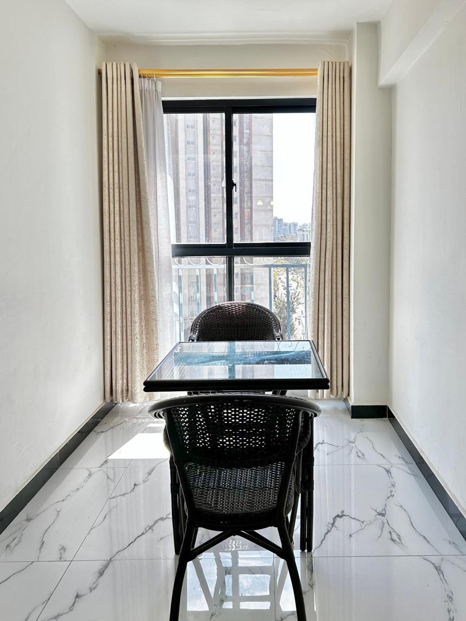 Apartment Lovely 2bedroom Overlooking Nairobi