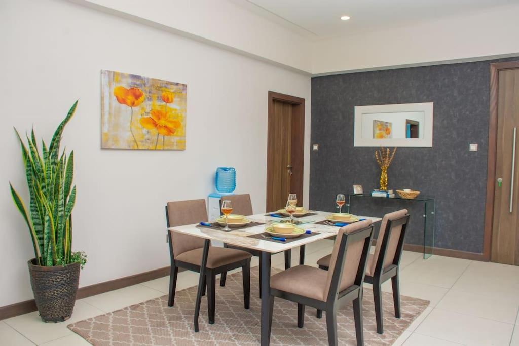 Skynest Luxurious 2br With Gym&pool *