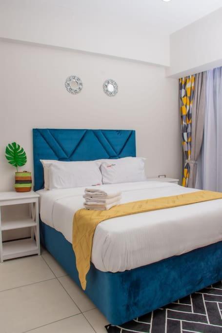 Skynest Luxurious 2br With Gym&pool *