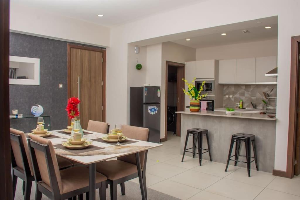 Skynest Luxurious 2br With Gym&pool