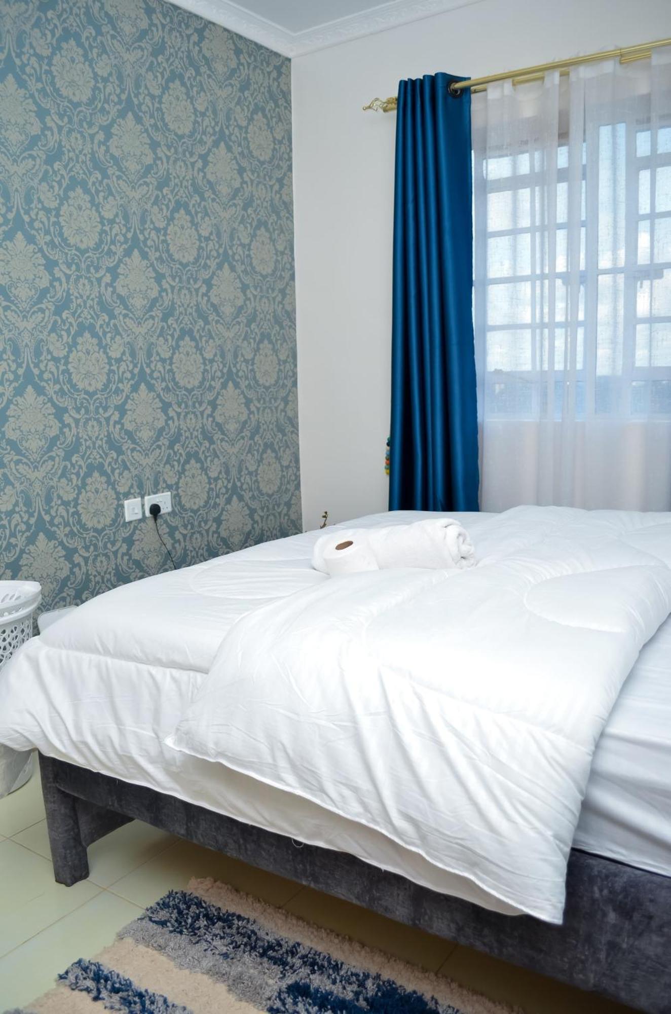 Apartment Lesuki Breeze Homes *