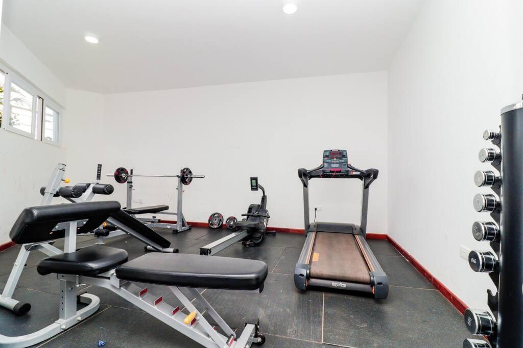 Luxury 2 Bdrm Ensuite In Kilimani With Balcony Views Nairobi