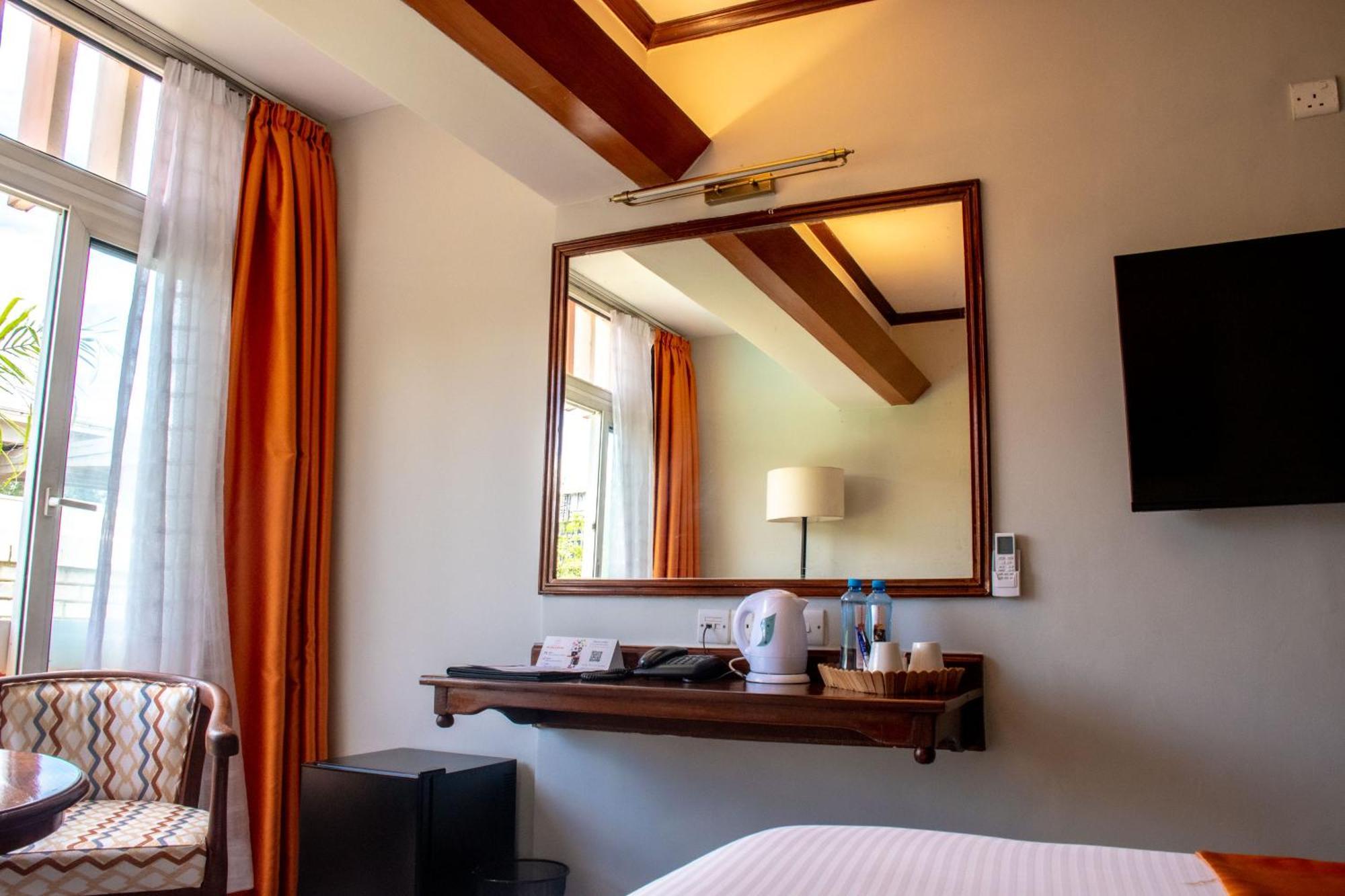 Hotel Boulevard Nairobi, Centre Cbd 4*