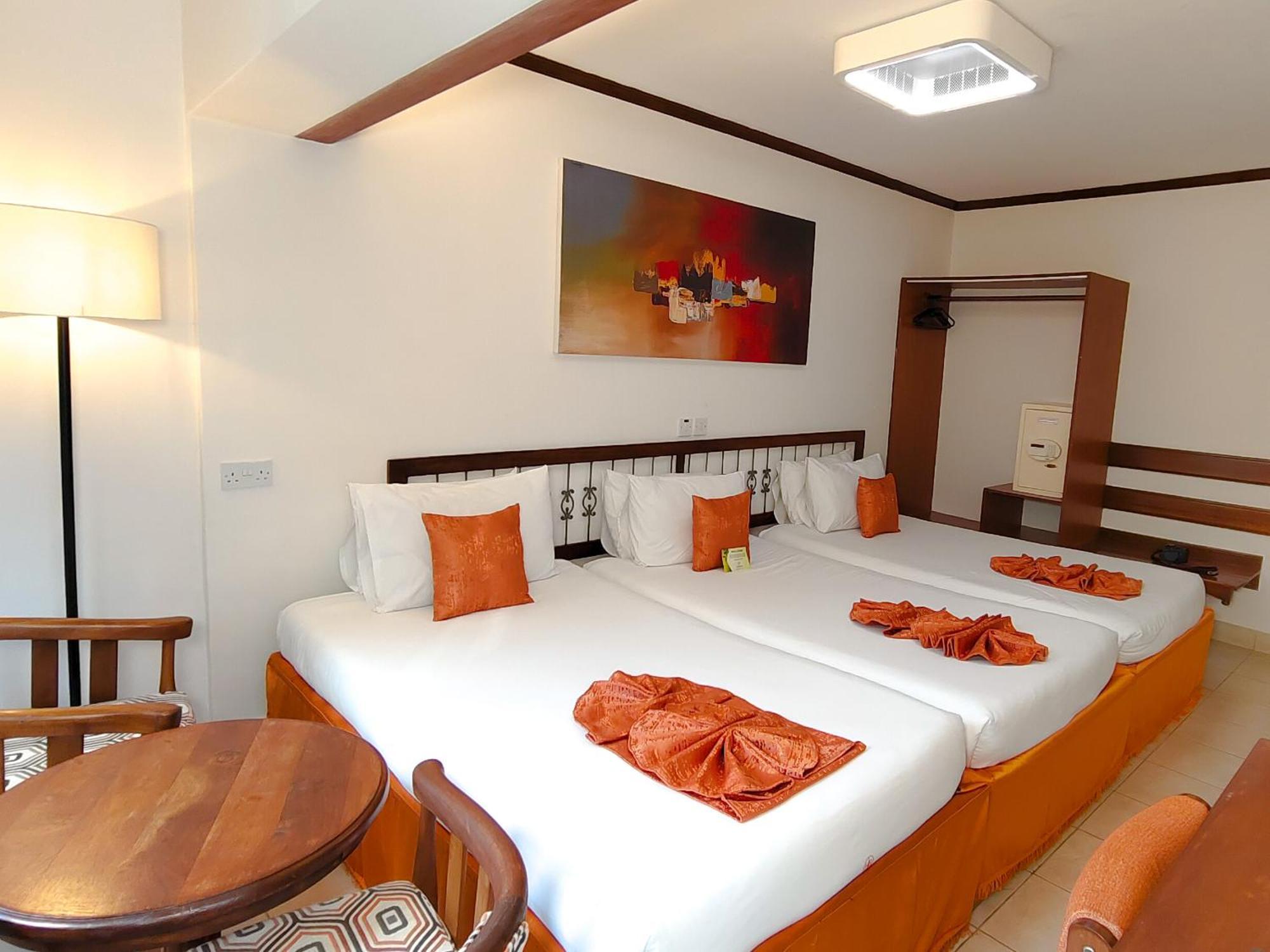 Boulevard Nairobi, Centre Cbd 4*