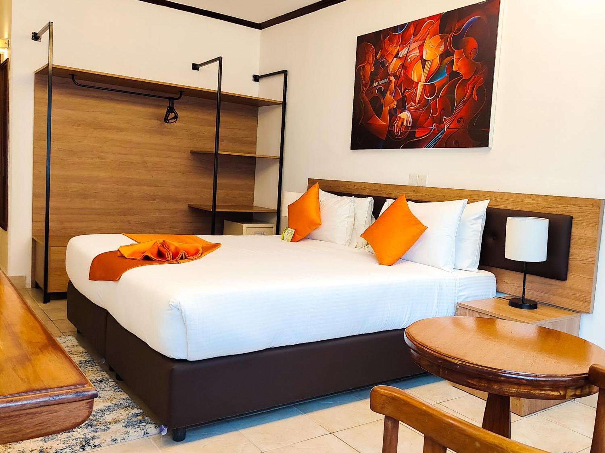Boulevard Nairobi, Centre Cbd 4*