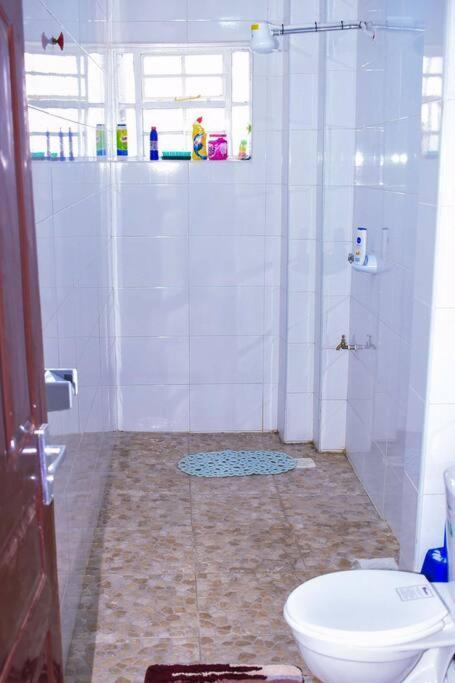 Apartment Exquisite 1bedroom Located In Garden Estate, Thome *
