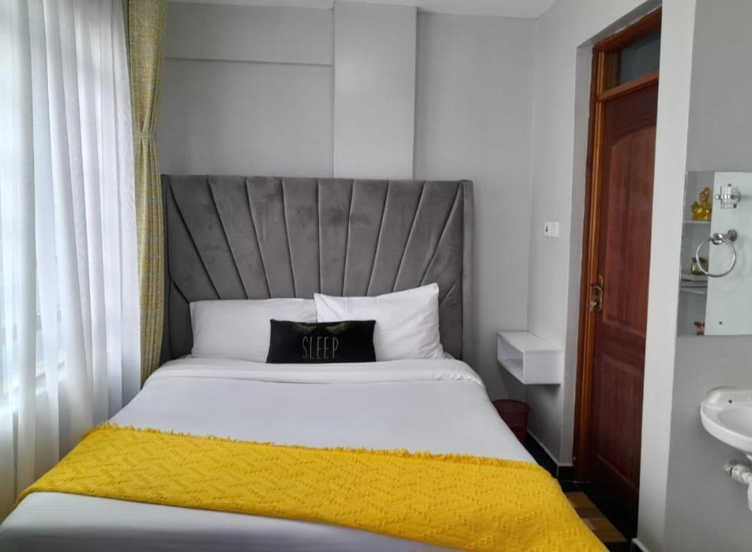 Modern And Spacious With Parking Nairobi