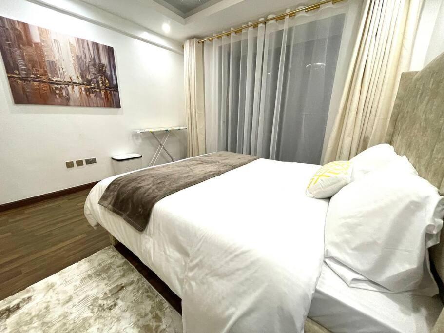 Apartment Cozy 2br Near Yaya & Prestige Malls Nairobi